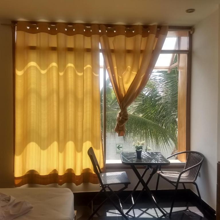 Casa Villamor - Habitación Doble Estándar con vistas al jardín - 2 camas - 6