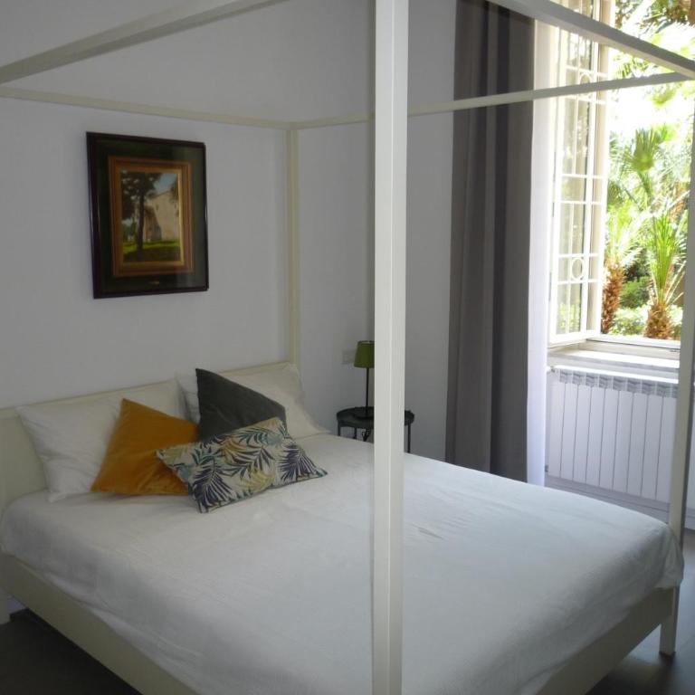 Casa Roger - Double Room with Extra Bed - 1