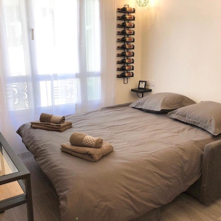 Nice Centre Flat - Modern, Quiet and Brand New - Studio - 13