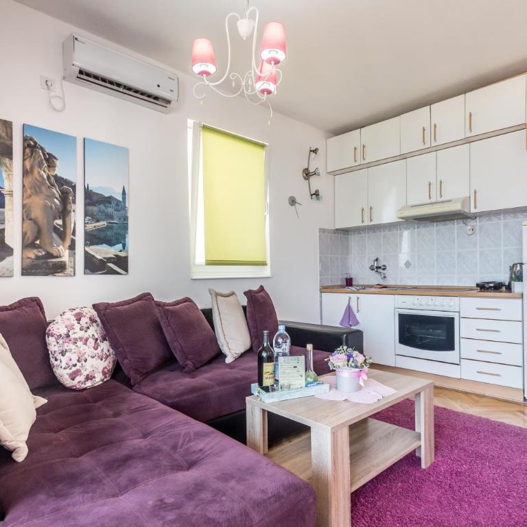 Apartments Inspiration - One-Bedroom Apartment with Balcony and Sea View - 8