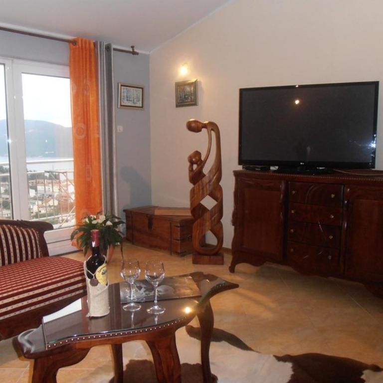 Duplex Vukovic - Apartman s 1 Spavaćom Sobom i Pogledom na More - 9