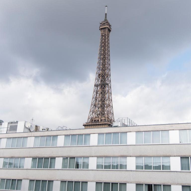 Veeve - Steps from the Eiffel Tower - Apartamento - 17