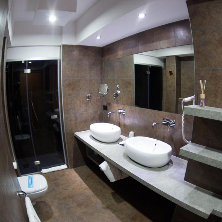 Hotel Leonardo Da Vinci Wellness SPA - Superior Family Room - 3