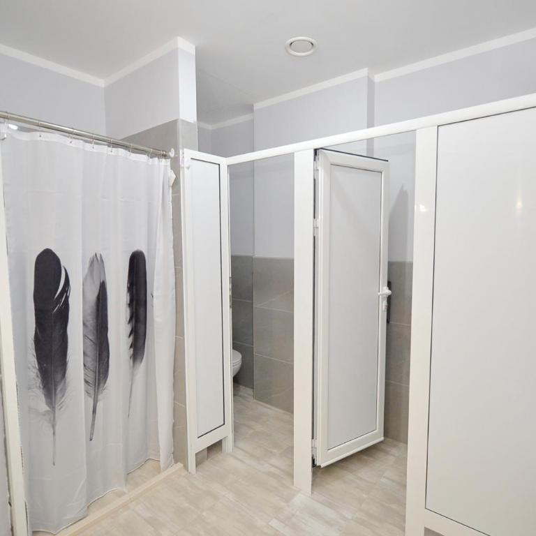 Hostel Pupa - Bunk Bed in Mixed Dormitory Room - 36