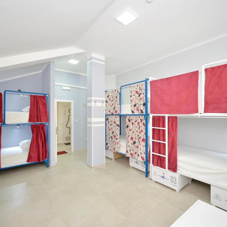 Hostel Pupa - Bunk Bed in Mixed Dormitory Room - 29