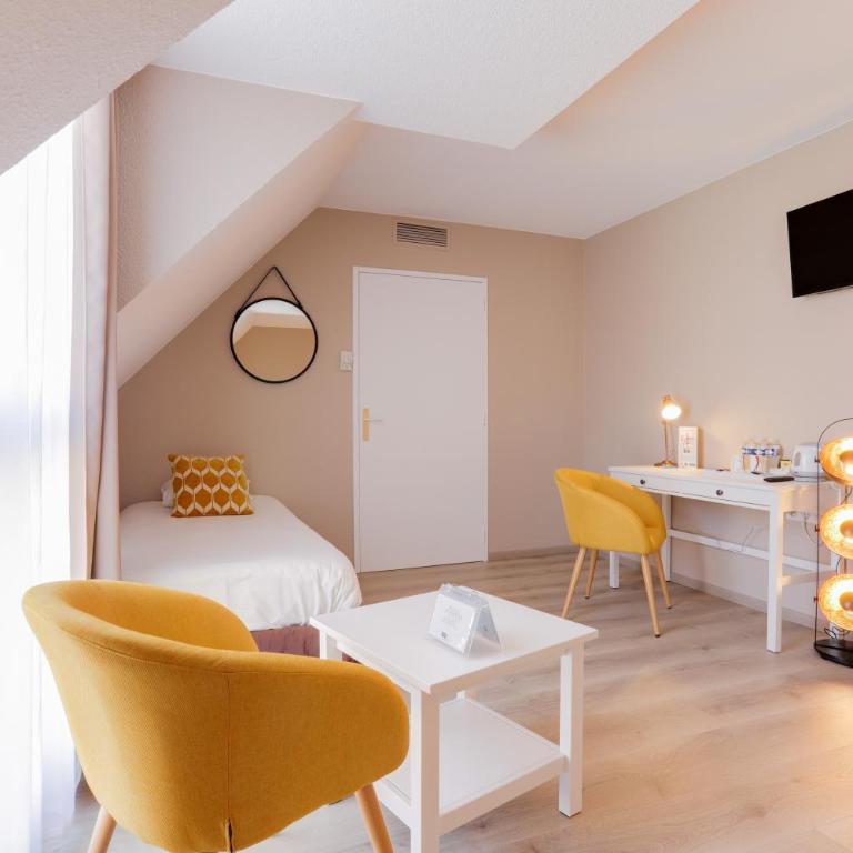 La Maison Hôtel Mulhouse Centre - Triple Room - 2