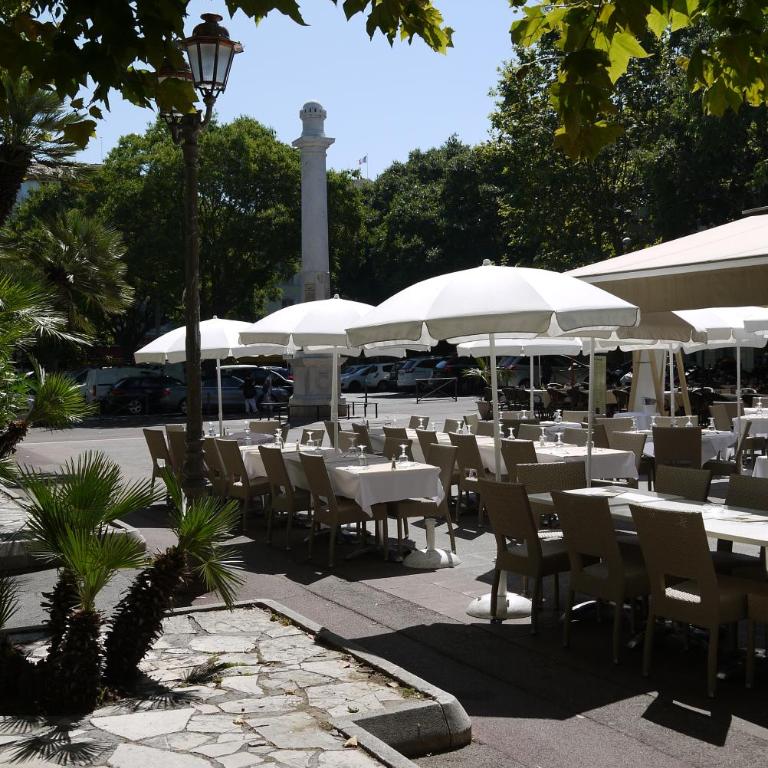 Vieille Ville 1 - Luca's Apartment, 1 bedroom, max 2 adults and 2 kids - Appartement 1 Chambre - 60