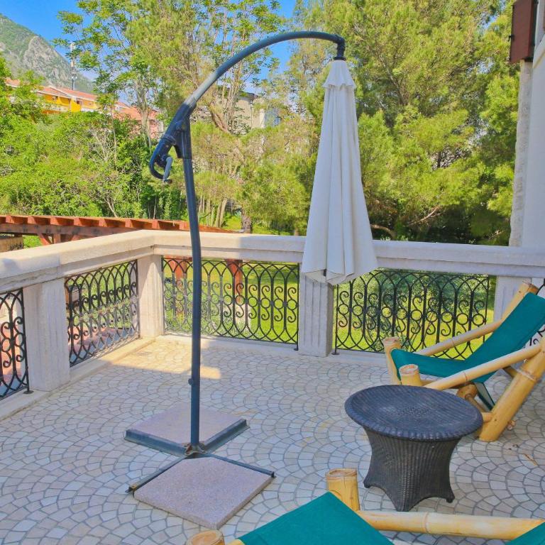 Palazzo Banicevic Luxury Rooms - Double Room with Patio - 2