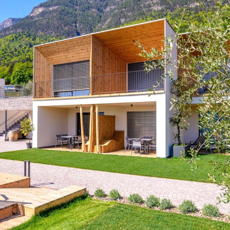 Babioshof - modern, spacious apartments with stunning view, 2 bedrooms & 2 bathrooms, pool & whirlpool, Südtirol Guest Pass in Kaltern-Caldaro - Apartment - auf 2 Etagen - 10