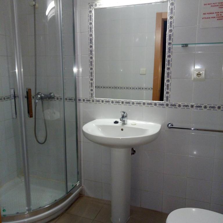 Hotel Iris - Habitación Familiar (6 adultos) - 1