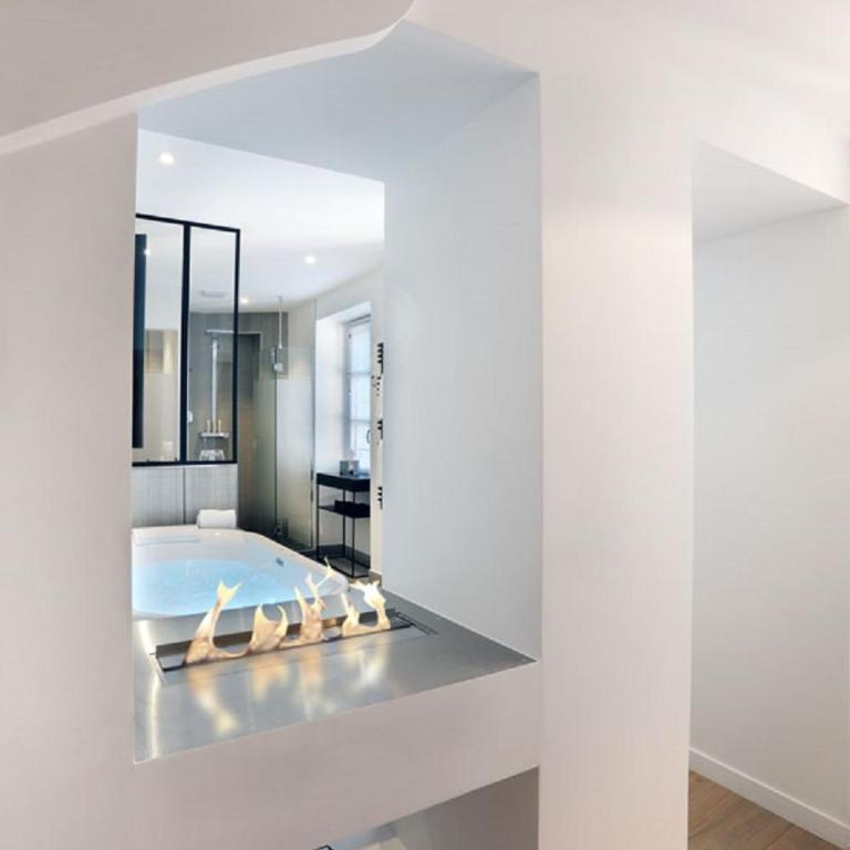 Petit Hôtel Confidentiel - Duplex Suite with Balneo - 5