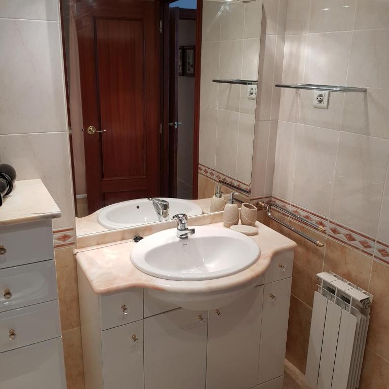 El Pescador Park Cozy Apartment - Apartamento - 32