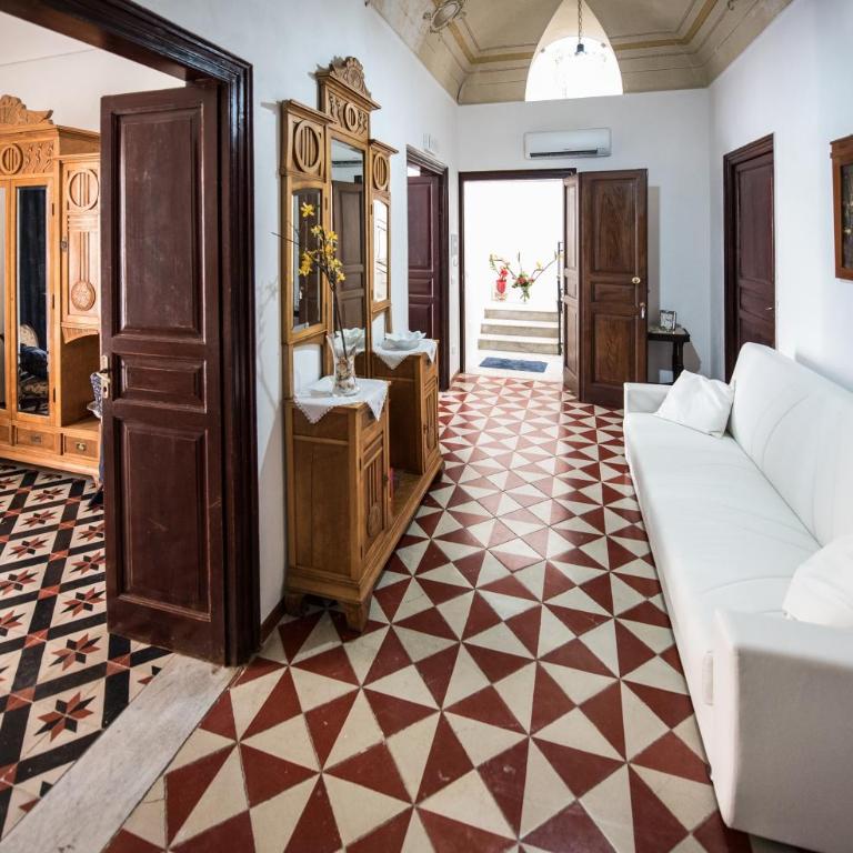Palazzo Taormina - Appartamento con Balcone - 10