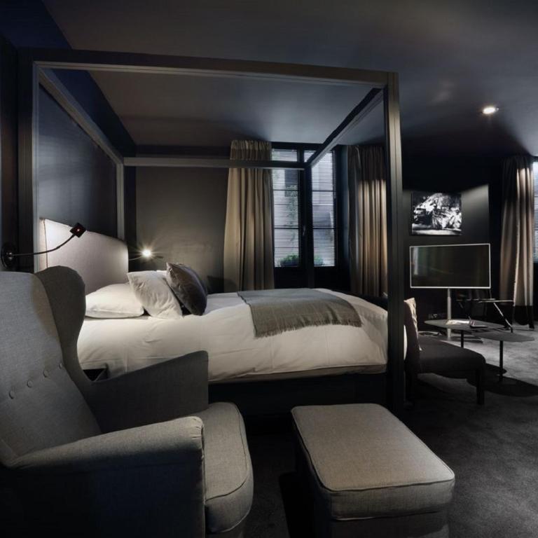 Petit Hôtel Confidentiel - Black Infinite Room - 6