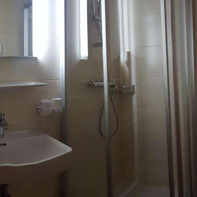 Gästehaus Eberl - Rita - Doppelzimmer - 9
