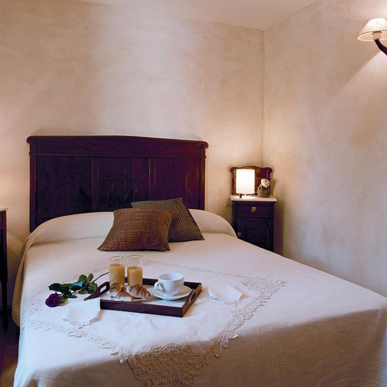Apartaments Boutique la Torreta del Llac - Apartment mit 2 Schlafzimmern, Terrasse und Seeblick - 28