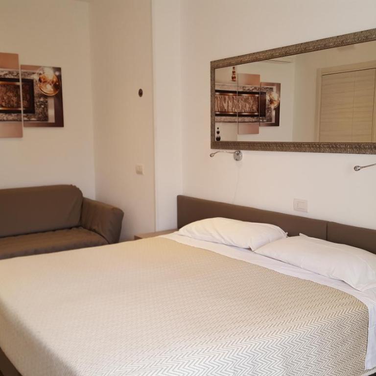 Hotel Pace - Superior Double or Twin Room - 3