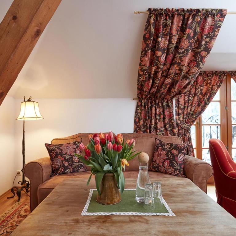 Das Bergschlössl - very special - Suite - 3