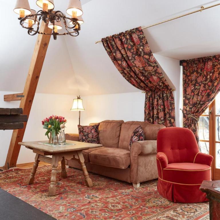 Das Bergschlössl - very special - Suite - 2