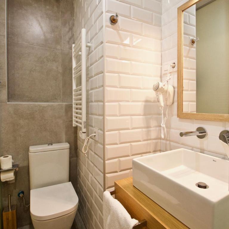 The Bridge Huertas - Hostal - Double Room - 10