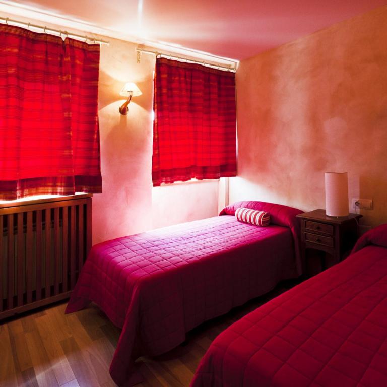 Apartaments Boutique la Torreta del Llac - Apartment mit 2 Schlafzimmern, Balkon und Seeblick - 16
