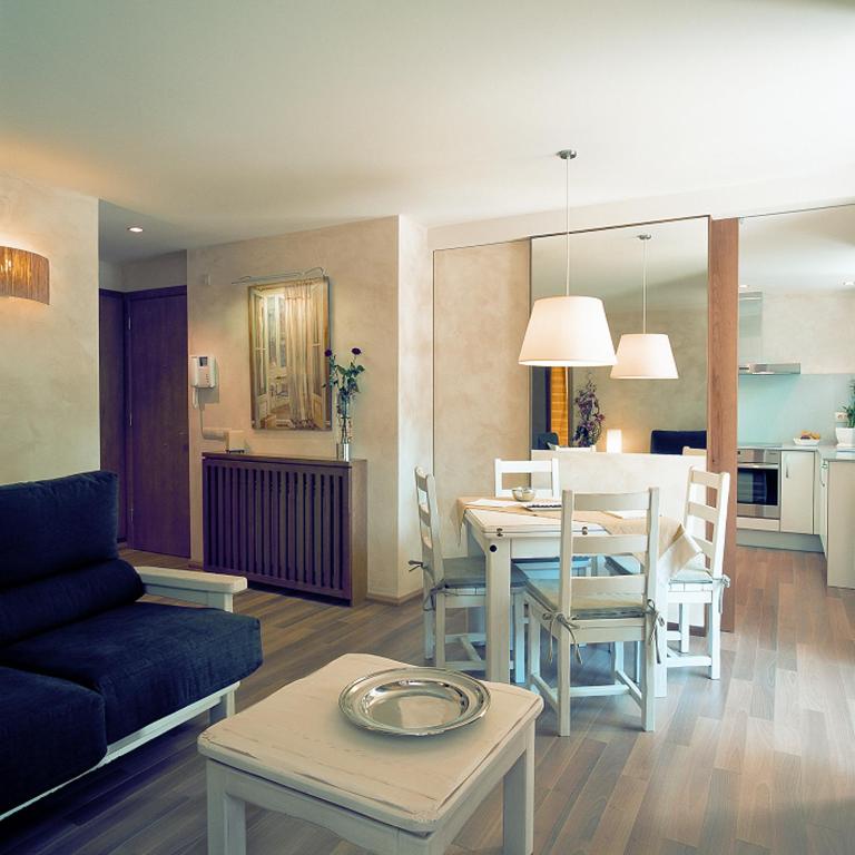 Apartaments Boutique la Torreta del Llac - Apartment mit 2 Schlafzimmern, Terrasse und Seeblick - 14