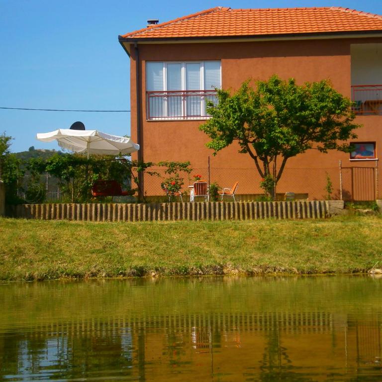 Apartman Boki - Apartman sa 2 Spavaće Sobe - 1