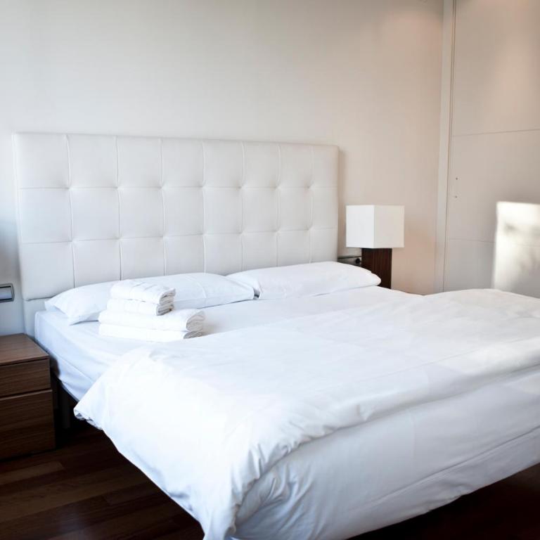 Fewdays Barcelona Apartments - Luxury One-Bedroom Apartment - Paseo de Gracia, 16 - 23