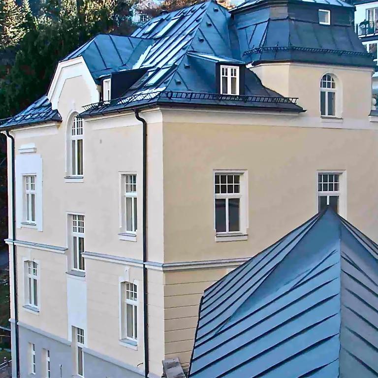 Villa Benedikt - Apartment mit 2 Schlafzimmern und Balkon - 2