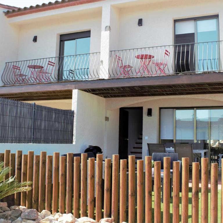 Empordà Residencial - Two-Bedroom Townhouse - 23