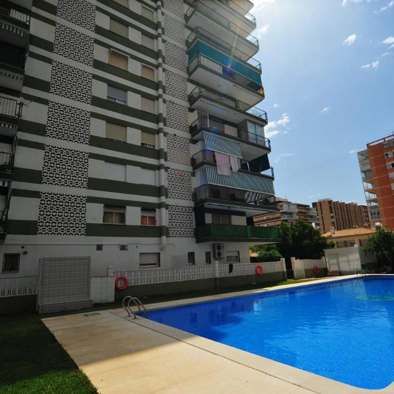 La Torre Orange Costa - Apartment - 8