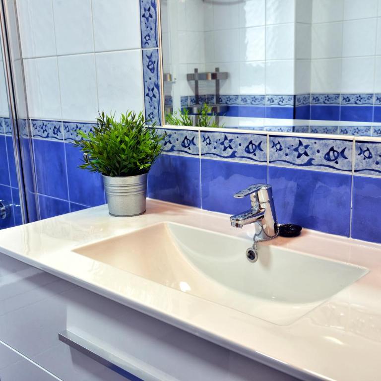 WonderStays Apartamento La Jabega - Apartamento de 3 dormitorios con vistas al mar - 46