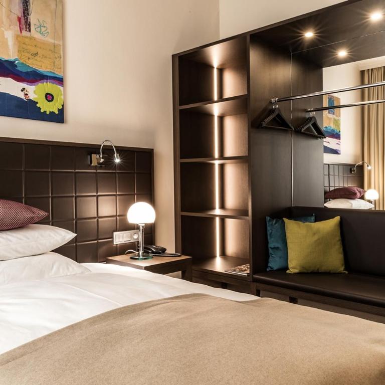 Hotel Sandwirth - Zimmer mit Queensize-Bett - 7