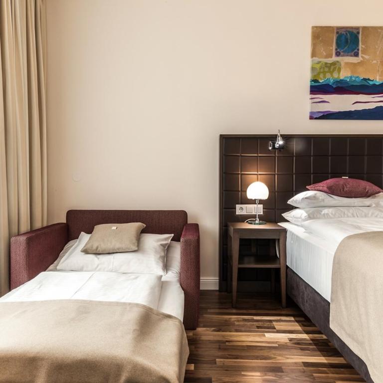 Hotel Sandwirth - Superior Doppelzimmer - 8