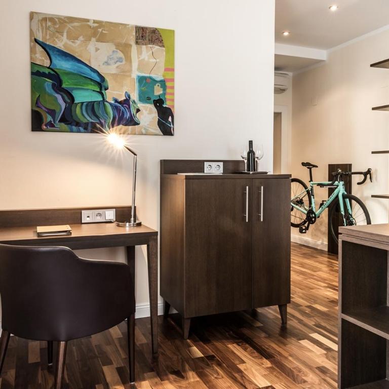 Hotel Sandwirth - Superior Doppelzimmer - 11