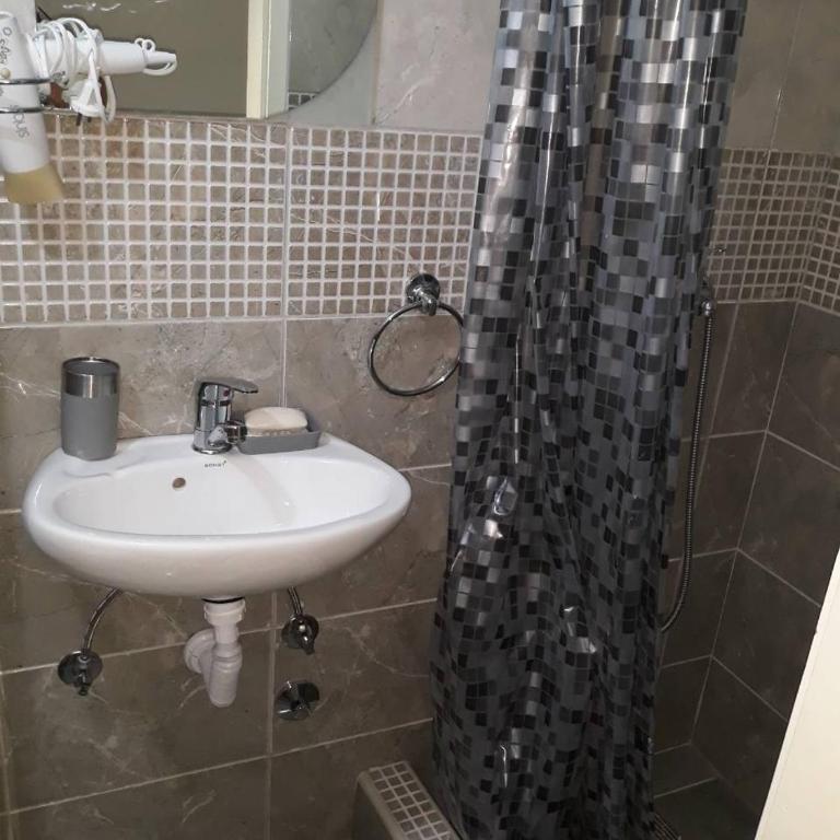 Vicky Apartments - Studio with Terrace - 8
