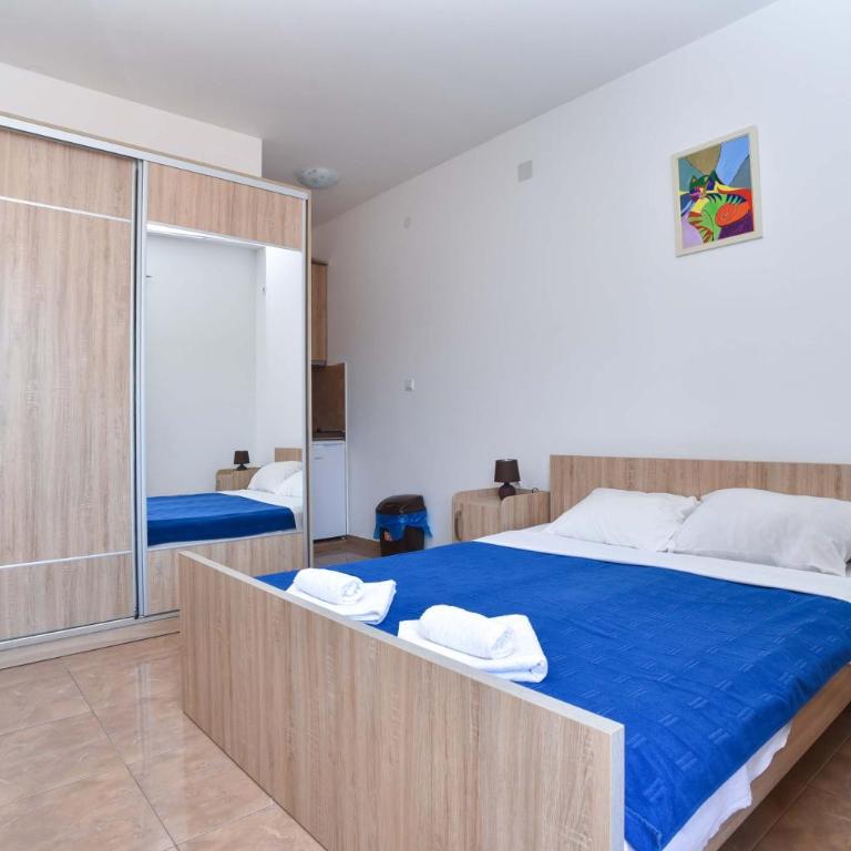Apartments Jelušić - Studio Apartman - 6