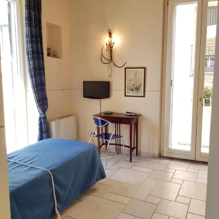 Buonanotte Margherita - Double or Twin Room with Private Bathroom - 10