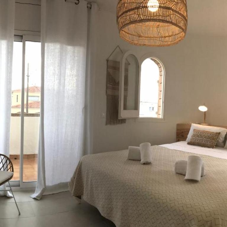 Casa Acacia Mar - Three-Bedroom House - 10