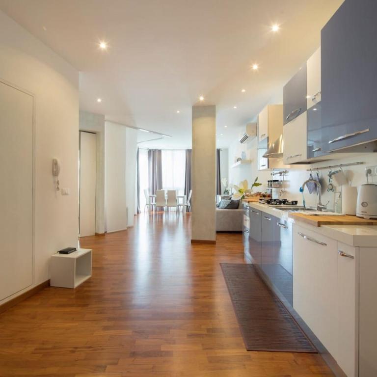 Modern sunny apartment in residental area - Apartment - 7