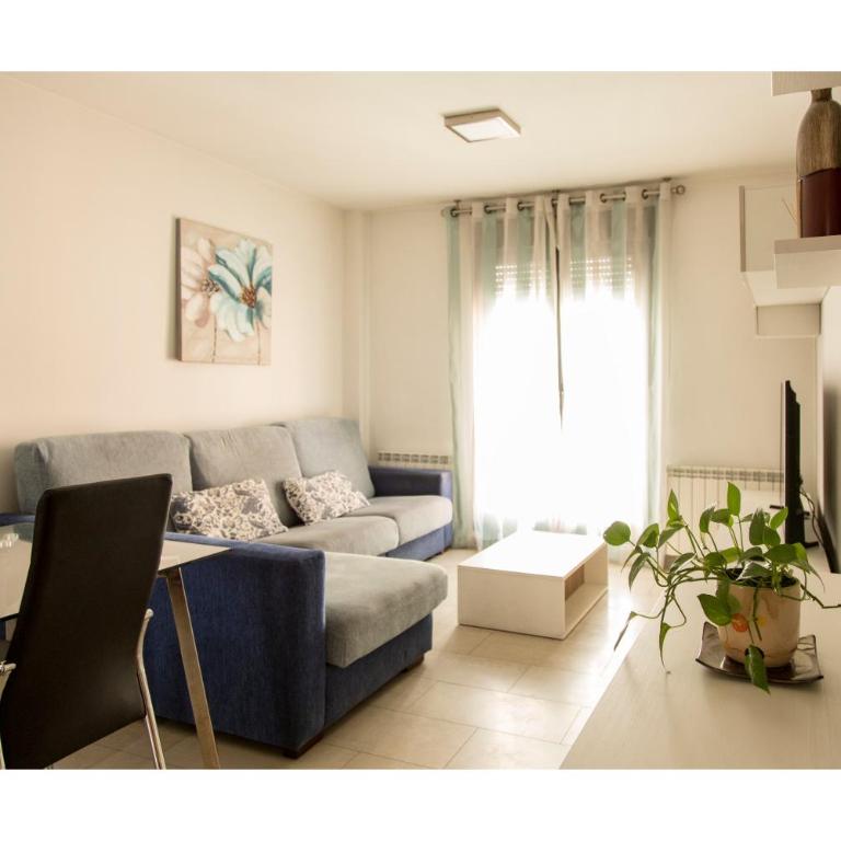 Apartamentos Mayoral - Apartamento con balcón - 4