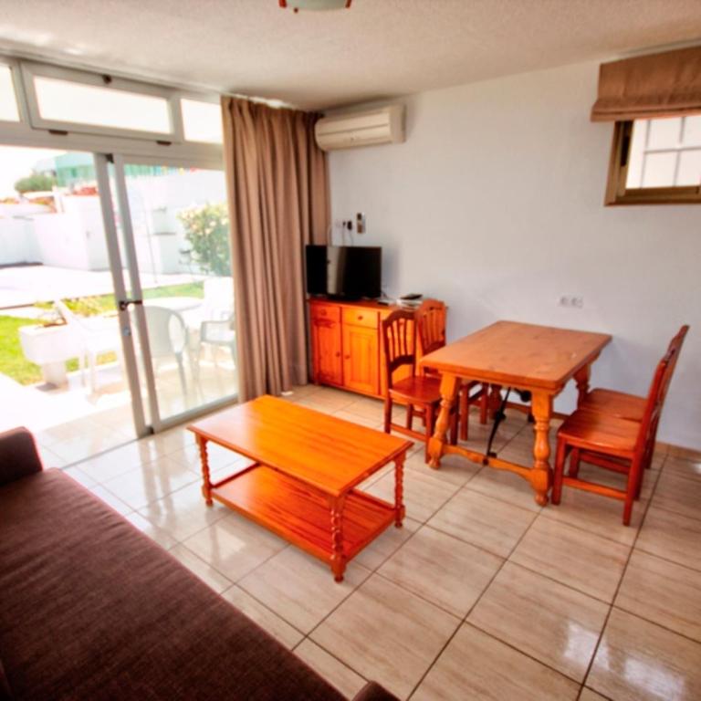 Apartamento al lado de la playa by CASAS COCODRILO - Apartment - 6