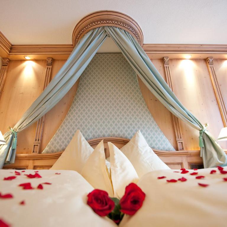 Hotel Jagdhof Bed & Breakfast - Superior Suite - 2