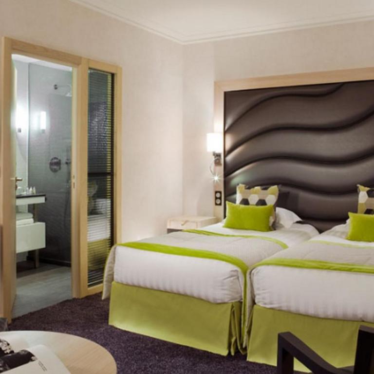 Grand Hôtel Des Thermes - Chambre Double Classique - Vue sur Ville - 1
