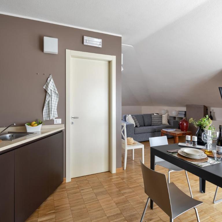 Vialeromadodici Rooms & Apartments - Appartamento con Terrazza - 20