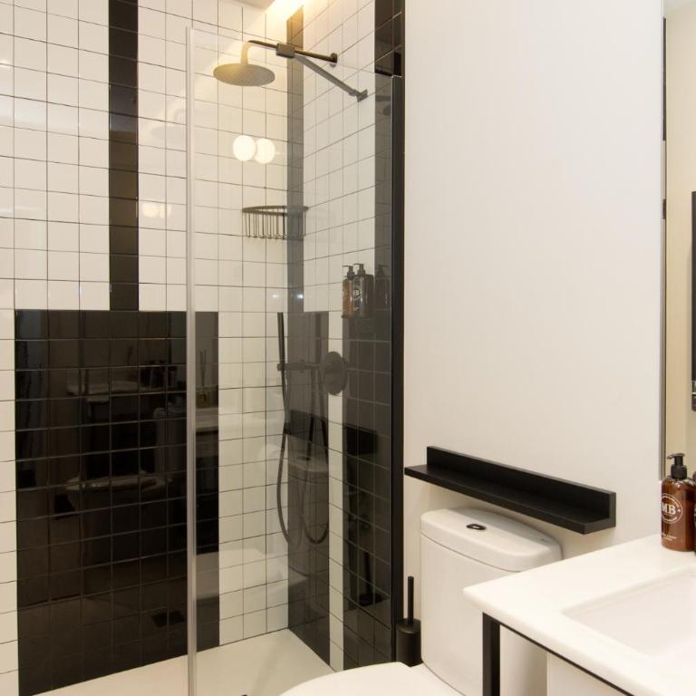 AmazINN Collection Madrid Amor de Dios - Superior Suite - 5