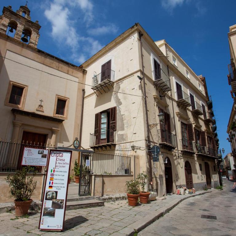 Il Sonno dei Giusti Apartment by DomuSicily - Apartment - Split Level - 24