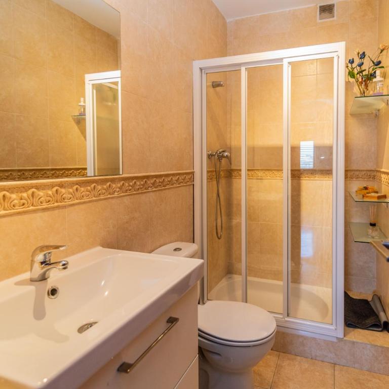 "Ample Villa at Benalmádena Coast" - Villa - 27