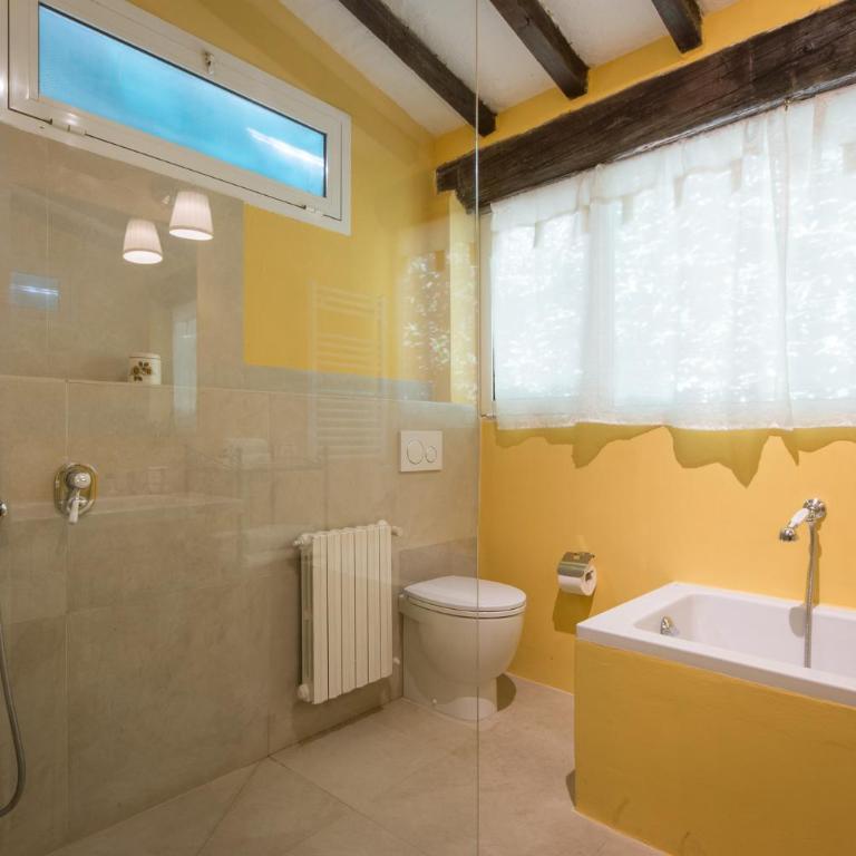 Villa in Private Estate,shared Pool,parking,3km to Ponte Vecchio - Villa - 42