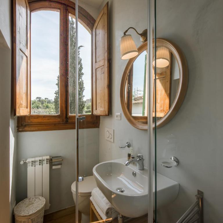 Villa in Private Estate,shared Pool,parking,3km to Ponte Vecchio - Villa - 28